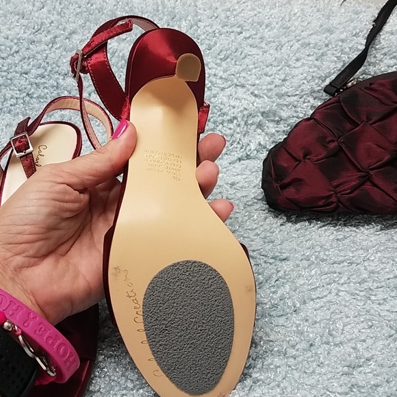 heels & clutch - Picture 3 of 8